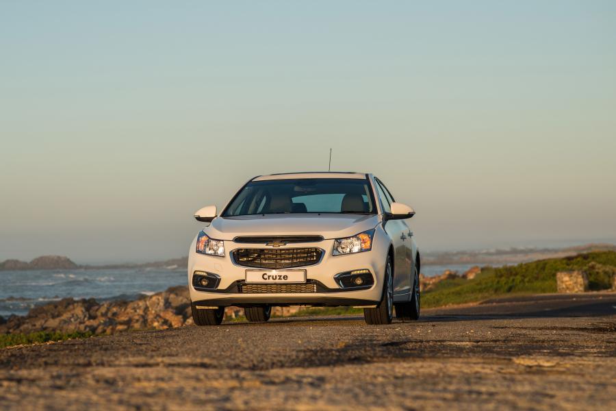  Chevrolet Cruze Hatchback 2015 года  (ZA) (фото 9 из 14)